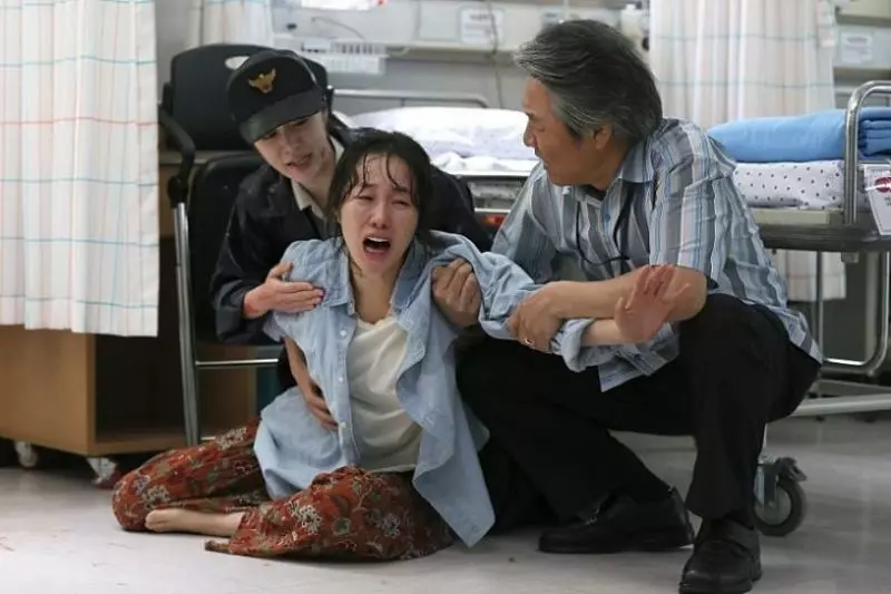 【轟動全韓國的強姦案!】性侵8歲女童『終身用尿袋』,強姦犯:夠證據就切我的XX!