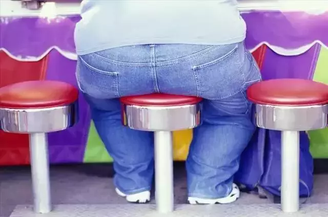不吃晚飯=減肥?別傻了!不吃晚飯的好處可能只有這一個……