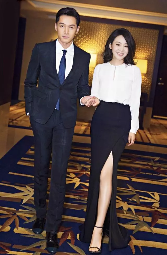 周慧敏真是神人,50歲長相身材幾乎沒變,可關之琳就沒這麼幸運了!