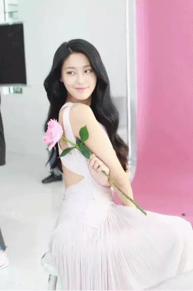 優質女偶像們:這些愛豆不僅能唱能跳,而且還是臉蛋天才