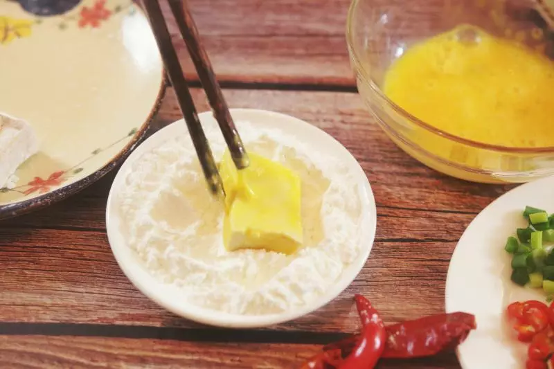 教你個豆腐的創意煎法,外酥里嫩不易碎,老少皆宜的美食