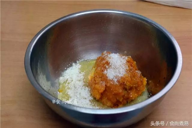 簡單美味的馬拉糕,像一座金山,年節做來吃,寓意感十足!