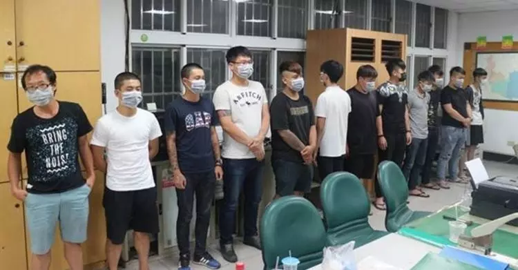 菸酒檳榔都要花錢…8+9平常都在做什麼工作? 專業網友曝真相:其實很好賺!