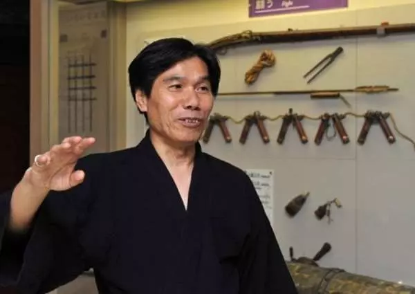 他是日本「最後一位忍者」,飛簷走壁超厲害,卻因「這樣」不願再找接班人,代表忍術將要失傳...