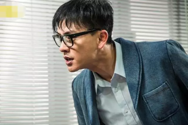 老公把婆婆接到家裡住,我準備了一桌好菜,老公突然扇我一巴掌