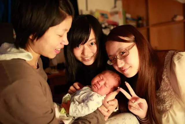 婚後拒絕農村姑姐上門,離婚後我卻主動接姑姐同住