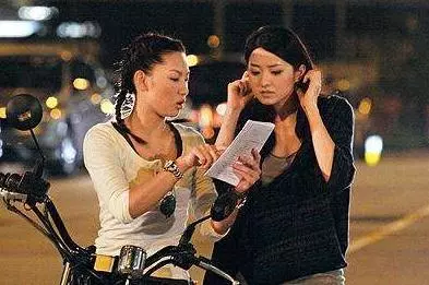 曾在TVB苦熬3年不火,閃婚嫁大12歲富豪,一連生3胎34歲似少女!