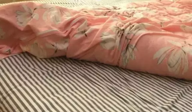冬天睡覺被子冷?阿嬤教了一個簡單的方法,被窩整晚暖烘烘