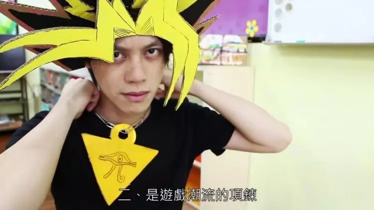 13歲屁孩玩遊戲王卡...起手「五張黑暗大法師」天胡秒殺對手!機率只有1/658008