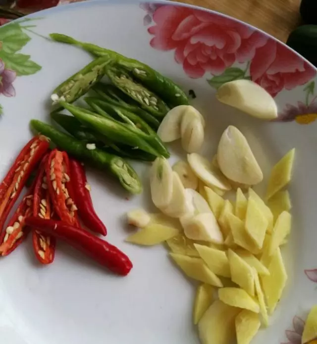 泡菜味小黃瓜,不用醃不用泡,只需搖一搖就能吃,開胃必備小菜