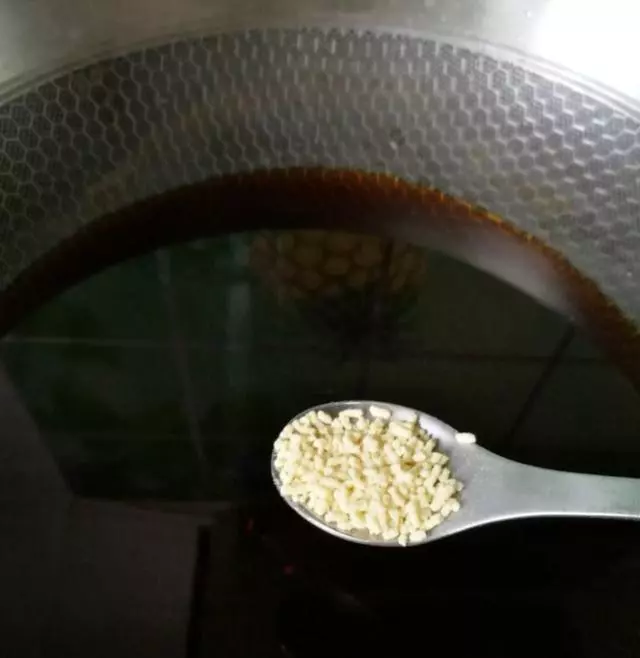 泡菜味小黃瓜,不用醃不用泡,只需搖一搖就能吃,開胃必備小菜