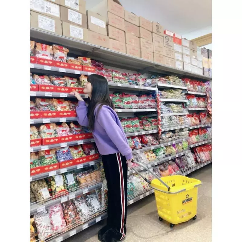[TWICE][新聞]181214 「10連續」大記錄！「YES or YES」MV一億點擊量達成