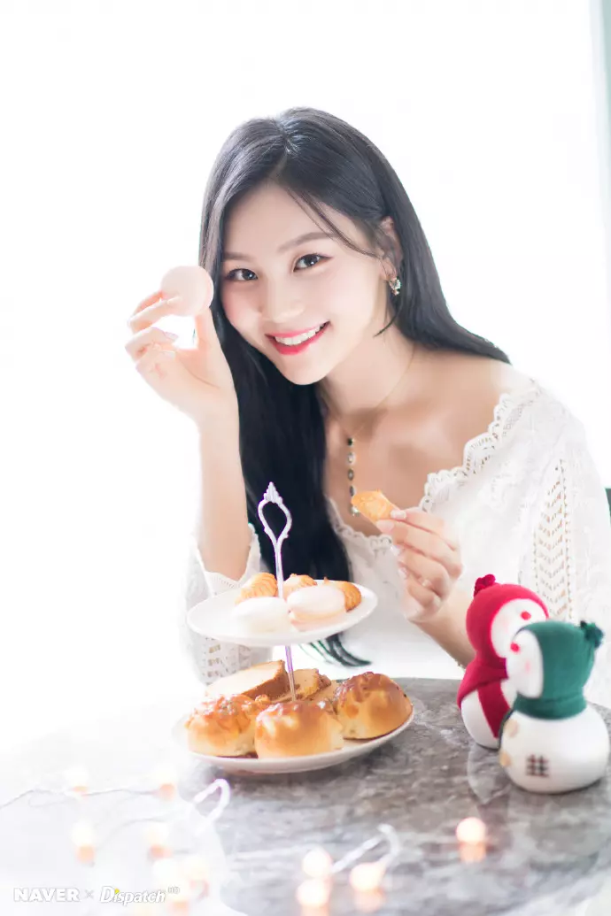 [GFRIEND][分享]181214 「忙內s」聖誕趴體張元英-嚴智-崔乂園華麗變身甜美又迷人！