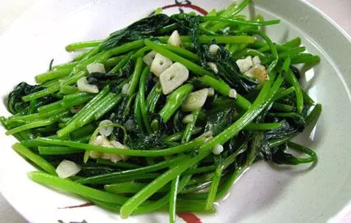 這三種菜農村人最常吃,降血糖效果很明顯,還能治療很多疾病,很多城裡人沒聽過