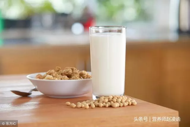 長期肝不好,多病易衰老!最全護肝食材,天天給肝「洗個澡」