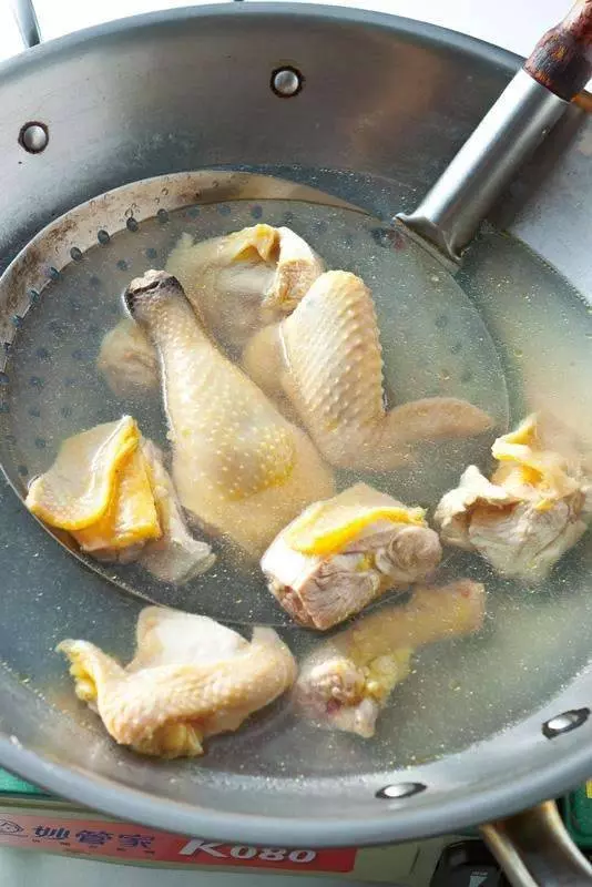 學做這5道元氣養生雞湯,進補效果佳哦