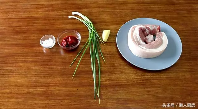 「一斤五花肉加2塊乳豆腐」試試這樣做,好吃不膩又特別下飯!