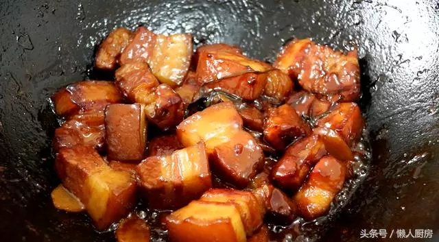 「一斤五花肉加2塊乳豆腐」試試這樣做,好吃不膩又特別下飯!