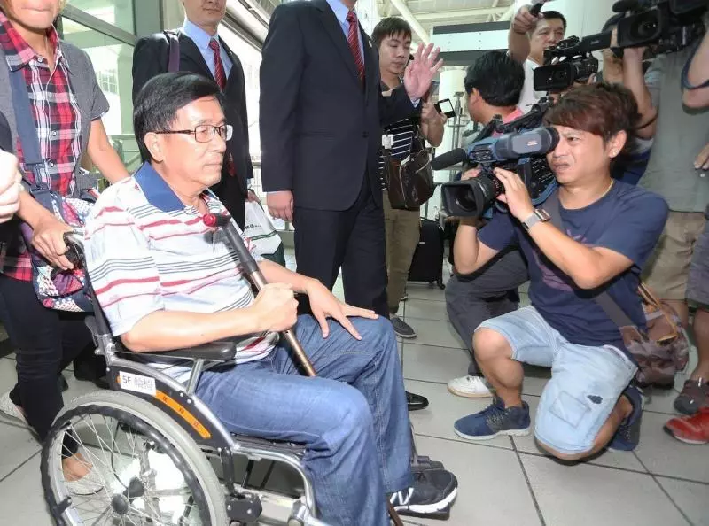 心情好手不抖、享特權就沒病…阿扁登世界獄政奇譚
