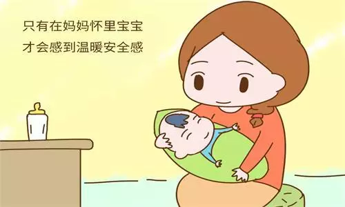 寶寶為什麼不喜歡媽媽坐著抱,非要站起來走走才高興?答案真的好暖心!