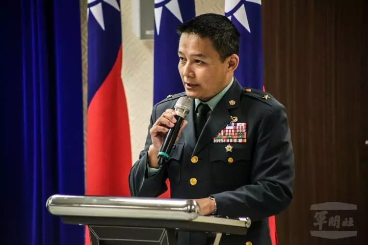 真男人!「陸軍阿湯哥」少將自願拔階受傘訓… 這句話網友全感動:台灣硬漢軍人必推!