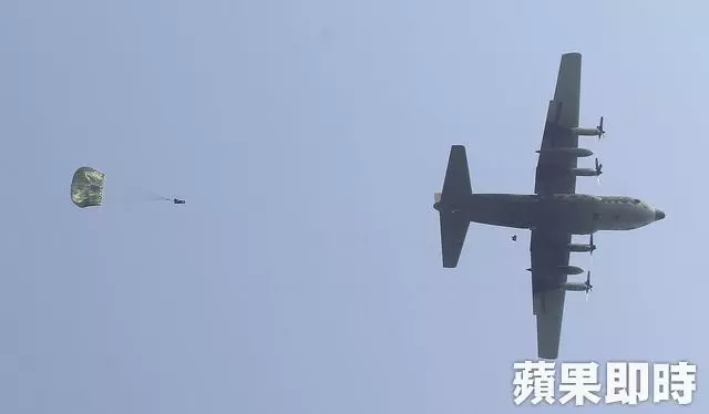 真男人!「陸軍阿湯哥」少將自願拔階受傘訓… 這句話網友全感動:台灣硬漢軍人必推!