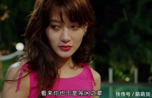 15年前她扔下剛滿月的兒子跳樓身亡,如今兒子已長得又高又帥!