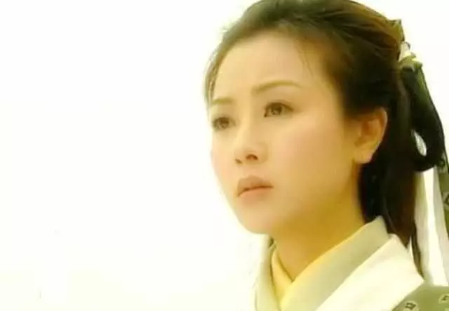16歲昔日玉女當紅時拍片,如今48歲頑疾纏身無人娶!