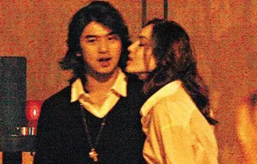 曾與陳柏霖纏綿熱戀,後勾搭已婚娛樂大亨,獲12億資產成最美小三!