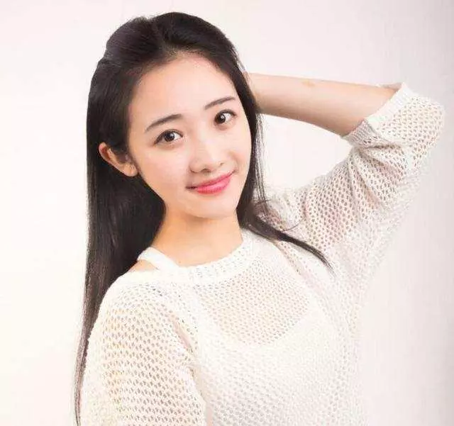 我和有錢老公離婚,不顧一切嫁給農民工,五年後我笑了