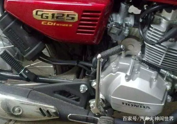 摩托車發動機是鏈條機好還是頂杆機好?很多車友理解錯,答案簡單