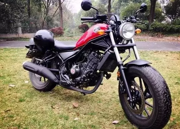 新手入門該選什麼摩托車?這4款堪稱2018最強機車!