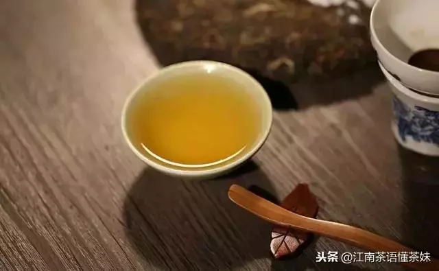 史上最全,喝茶攻略圖,: 咖啡中含有95mg的咖啡因