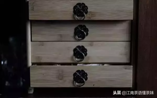 史上最全,喝茶攻略圖,: 咖啡中含有95mg的咖啡因