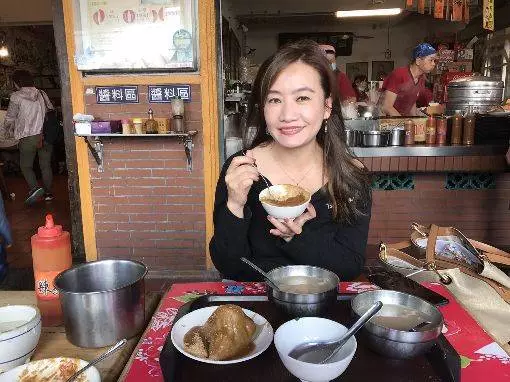 韓冰暫不去「肉粽店」救火 原因曝光