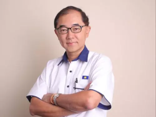 《火爆最新》馬華60多年了還是用這招【以華制華】炮轟行動黨林老大父子!