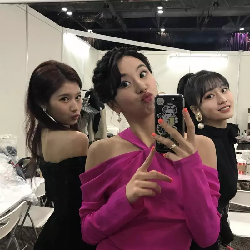 [TWICE][分享]181215 「欲戴皇冠必承其重」會變得越來越好的兔瓦斯的！