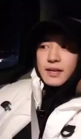 朴燦烈詞語接龍賽彪中文,金鐘仁輸了撒嬌求饒,燦烈的反應太寵了