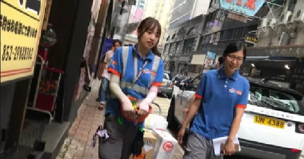 《正妹》工地之花! 大三鋼琴演奏級氣質少女進工地實習驚呼「好有愛」 更透漏...