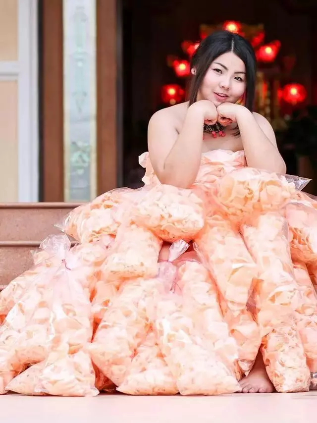 200斤胖妞神模仿,從超模到《延禧攻略》女主角魏瓔珞,150位明星無一倖免,網友驚歎:根本天才