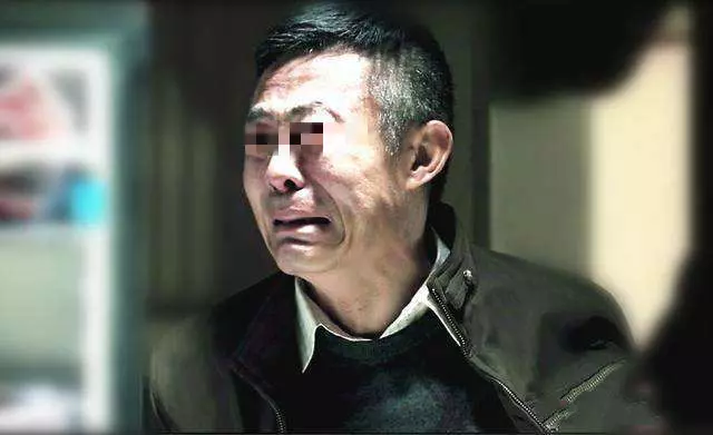 丈母娘來看女兒,一進臥室就頭暈,女婿調查後,連夜帶老婆搬家