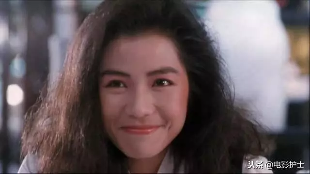 58歲鐘楚紅近況曝光,曾是周潤發最佳女搭檔,47歲守寡至今未再婚!