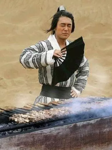 明星罕見片場搞怪照!胡歌老不正經,看完知道爲什麽吳奇隆會娶劉詩詩了!