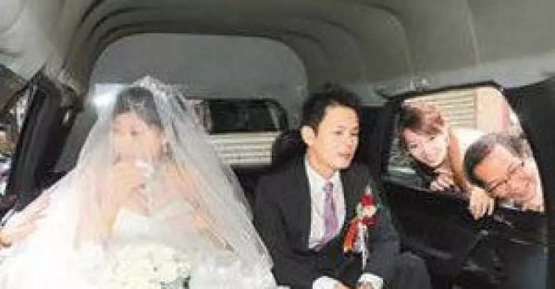妹妹遠嫁五年沒回家,姐姐收到一箱綠豆糕,姐姐咬了一口,報了警