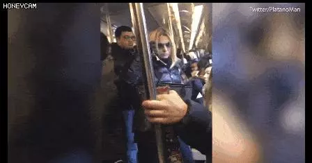 打罵踹踢 紐約地鐵白女囂張狂吼「支那豬」 華女險毀容 還有天理嗎?(視頻/組圖)