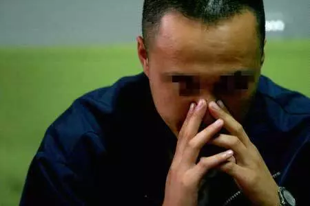 妻子難產,妹妹卻一直打電話,他怒關機,再次回撥過去,他卻傻住
