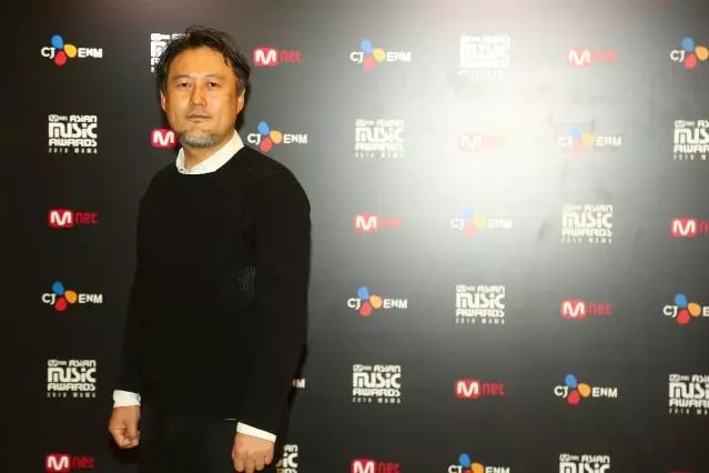 IZ*ONE分享宿舍生活,《MAMA》高層金顯修贊陳奕迅的演出令人難忘