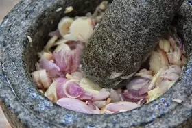 《仁當雞》Chicken Rendang ,超下飯的一道馬來美食!