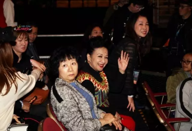 劉德華演唱會全家到場,6歲女兒劉向蕙看得眼都直了!