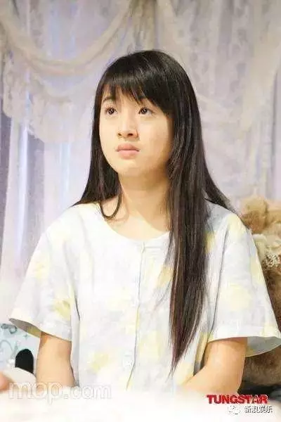「童顏娃娃臉」女星素顏大PK!34歲的楊丞琳,36歲的阿SA,36歲的林依晨,都不如她的37歲!